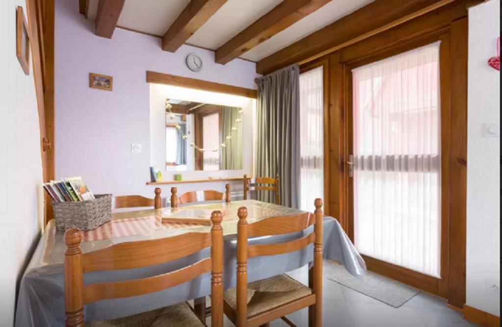 Holiday home 4 Individuels A Kaysersberg-Vignoble